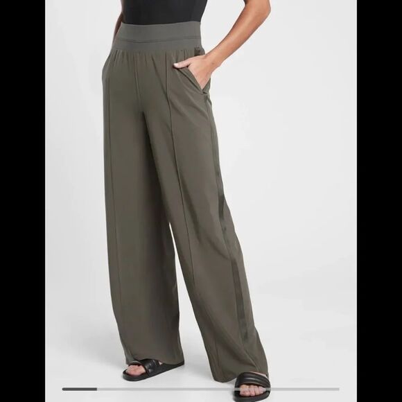 Athleta Pants - Athleta Nolita Wide Leg Pant NWT Size 26  Mountain Olive Sculptek